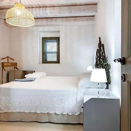 Casale Donna Costanza