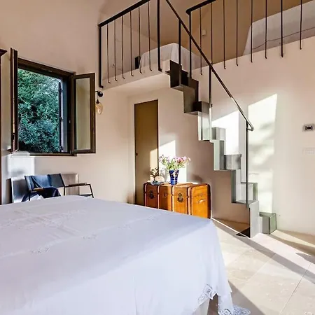 Villa Casale Donna Costanza *