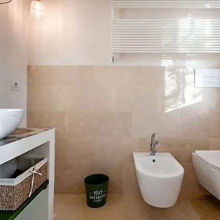 Villa Casale Donna Costanza *