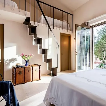 Casale Donna Costanza Villa